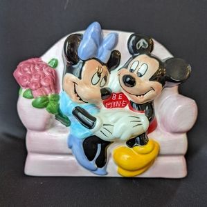 Disney Welcomes 2000 Ceramic Planter Mickey Minnie Pluto Fifi Peke Valen…